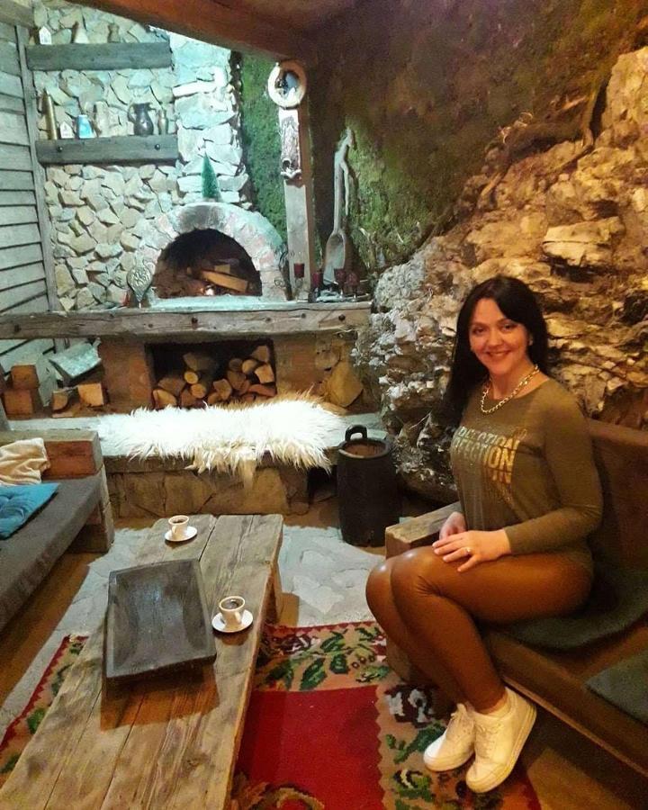 RozhajëSastanci-Grahovaca别墅 外观 照片